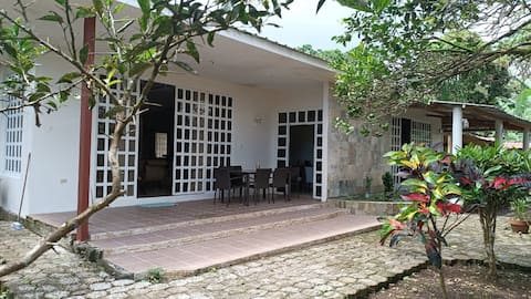 Alojamiento entero Galápagos, Puerto Ayora Ecuador