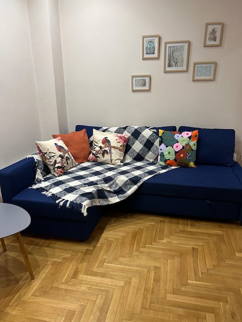 Successful Airbnb property: Bijou Kalamakiou (Athens Riviera) one bedroom apt in Δήμος Αλίμου