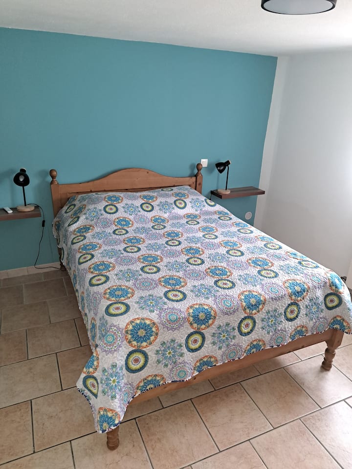 საძინებელი 2