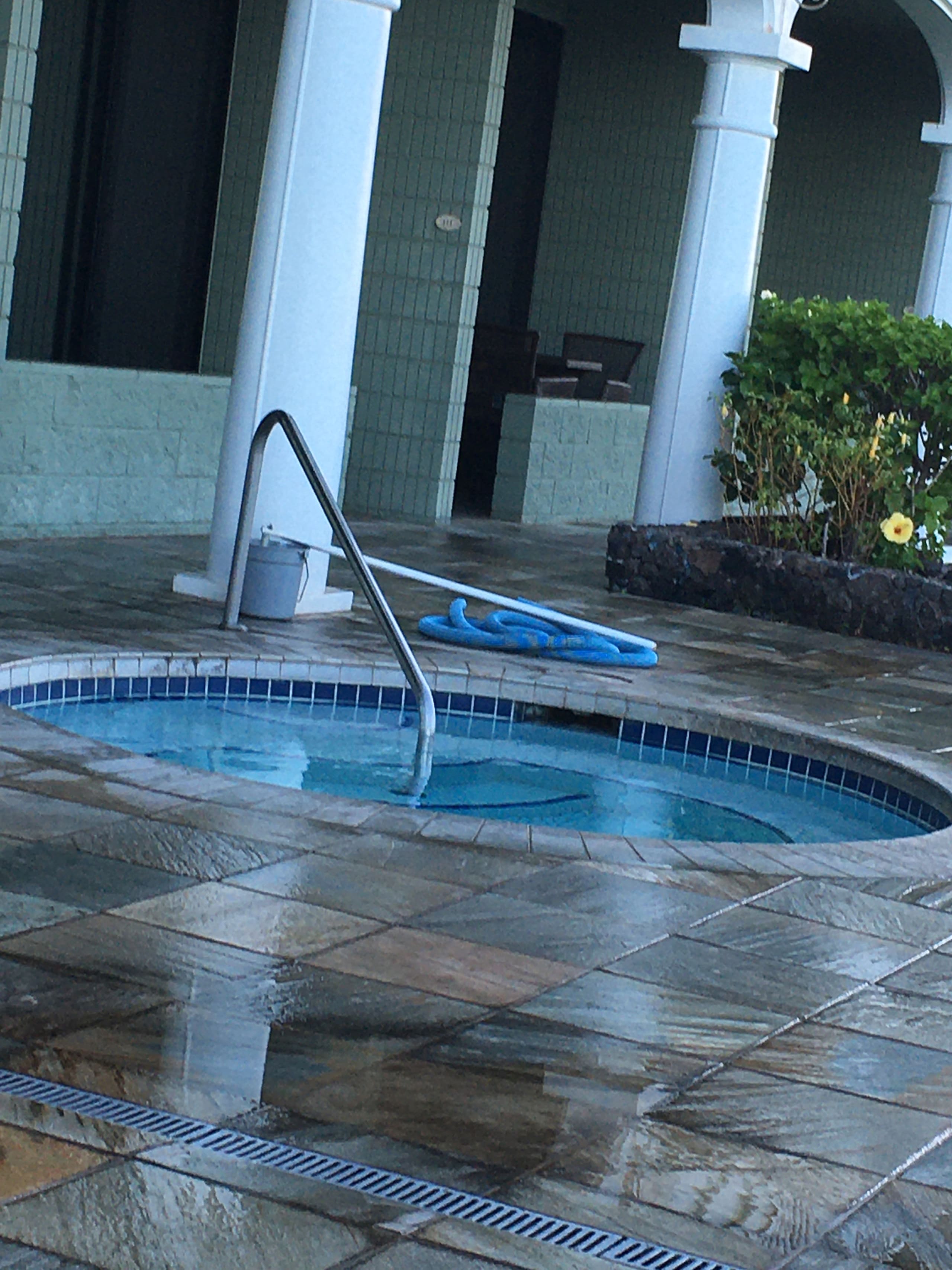 Beachfront Condo Lahaina Shores.  Fully upgraded! - Image 11
