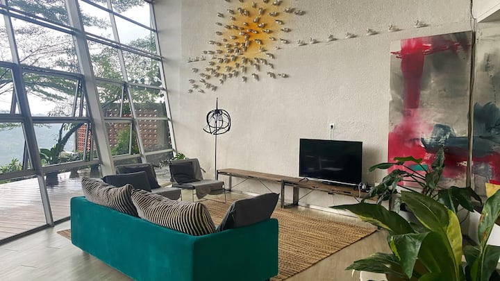 Di Alaya 2br Open Plan Designer Villa @ Sentul Km0 - Bogor
