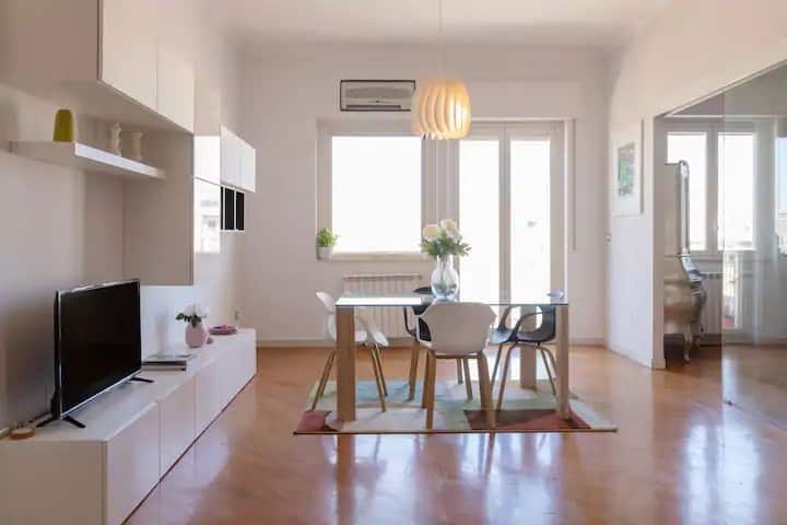 Etna City Home Accogliente Nel Cuore Di Catania - Katania