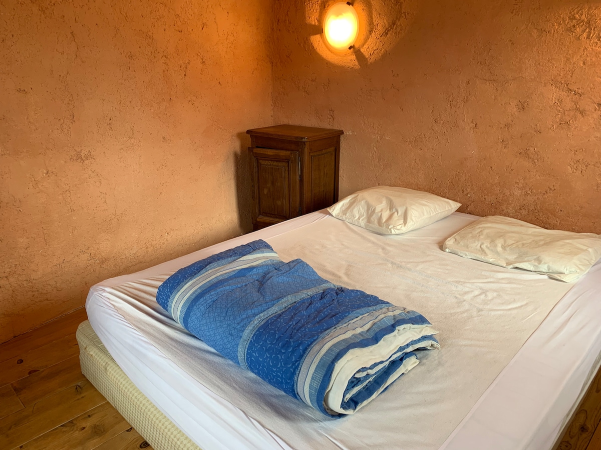 1 ლიტრი 160 x 190