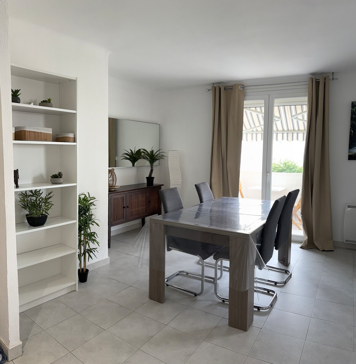 ห้องนั่งเล่น