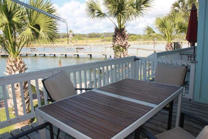 The Kontiki Curaçao Beach Resort managed Airbnb listing 3