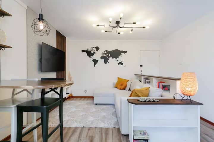 Coastal Retreat - Walk To Beach & Cafés - Perth