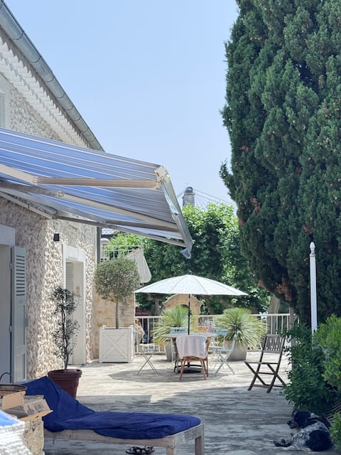 River View Building - Balneotherapy & Beach Access