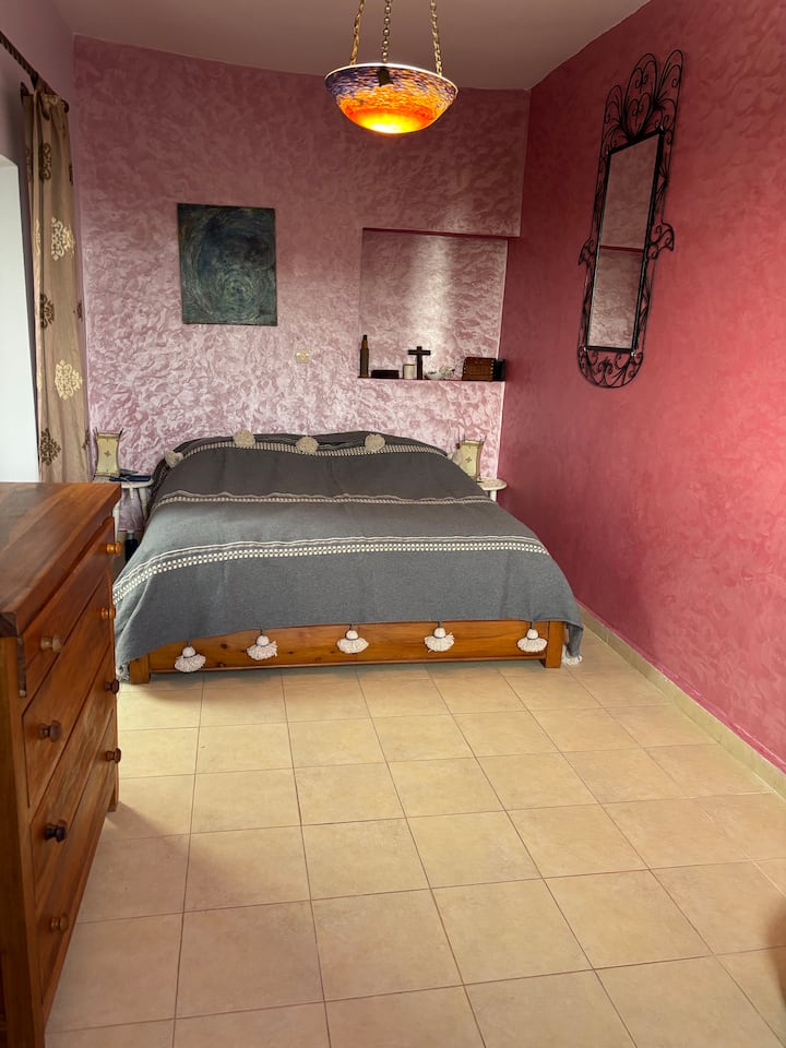 საძინებელი 3