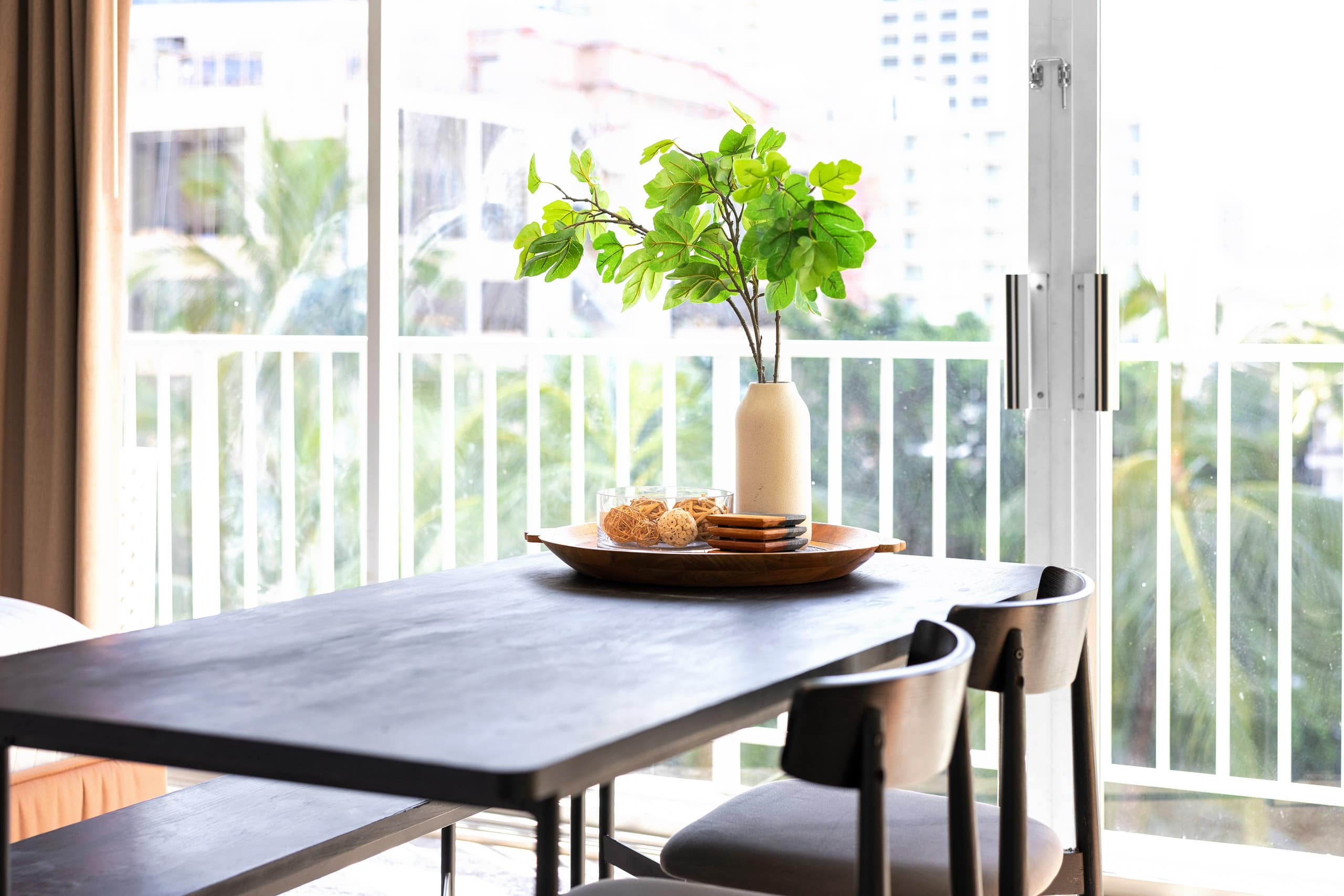 Condo in Honolulu · ★4.87 · Studio · 2 beds · 1 bath - Image 10