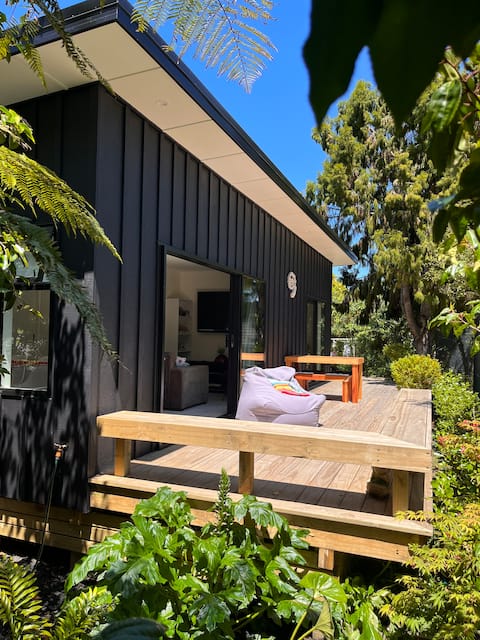 New Entire Guesthouse