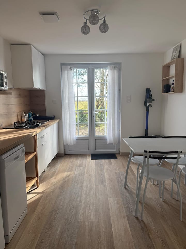 Maison Proche St Jean De Monts Avec Jardin Clos - Sallertaine