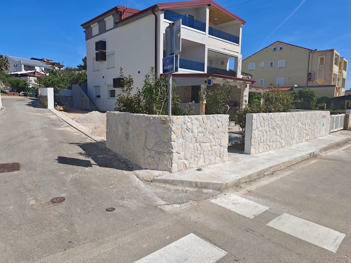 Apartment Marina, 2+2, 60m From Sea - Novalja