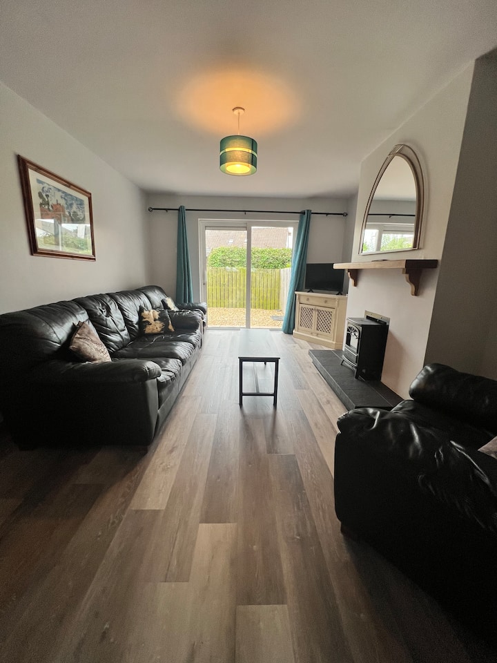 Refurbished And Spacious 5 Bedroom House - Portstewart