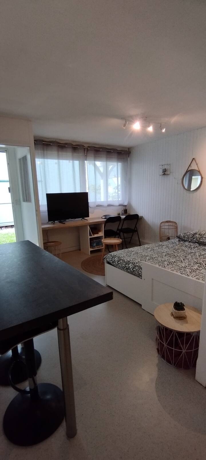 Studio Madiana + Place De Parking - Saint-Jouan-des-Guérets