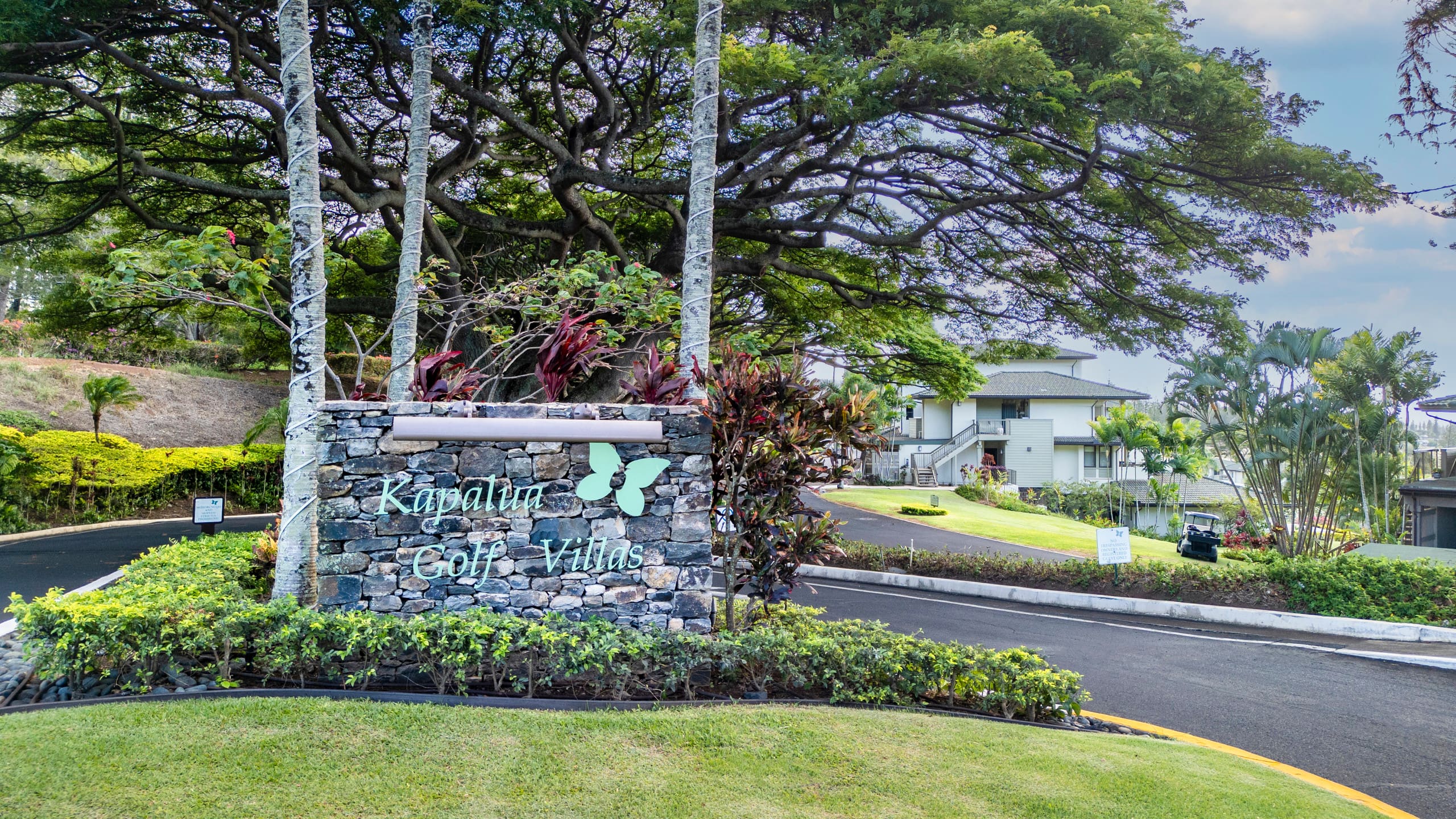 Condo in Lahaina · ★4.89 · 2 bedrooms · 3 beds · 2 baths - Image 33