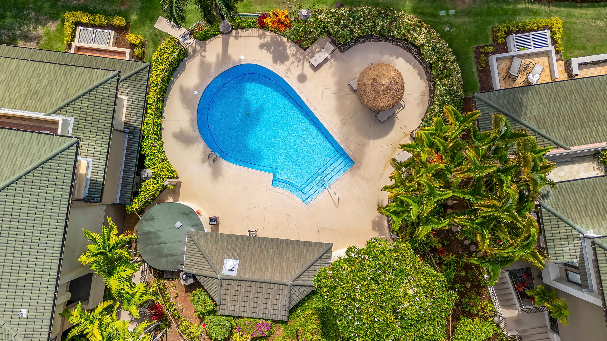 Condo in Lahaina · ★4.89 · 2 bedrooms · 3 beds · 2 baths - Image 26