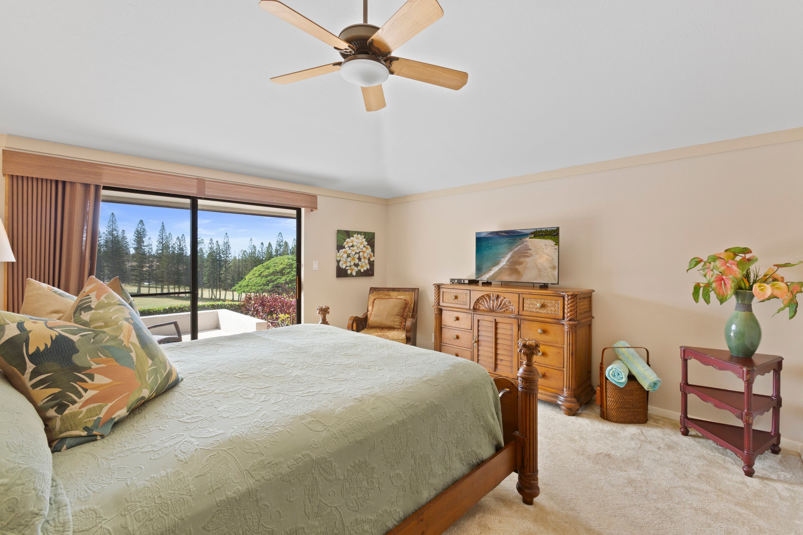 Condo in Lahaina · ★4.89 · 2 bedrooms · 3 beds · 2 baths - Image 13