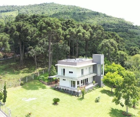 Morada das Araucárias - 17 km from Gramado - 3 Suites