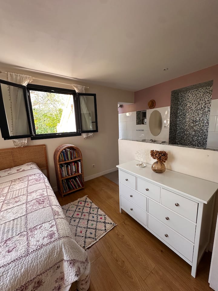 საძინებელი 2