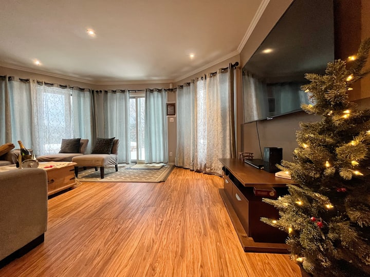 Monttremblant 5br ,Pool Private,spa, 5min Village - Mont-Tremblant