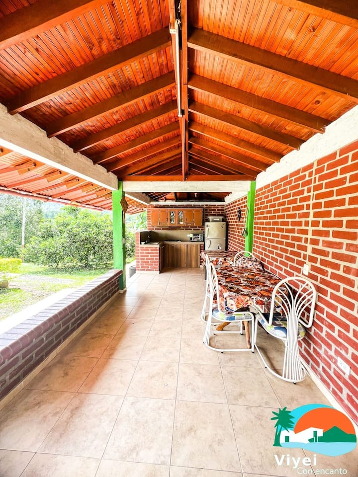 Casa Campestre Familiar Y Acogedora  Eje Cafetero - Pereira, Colombia
