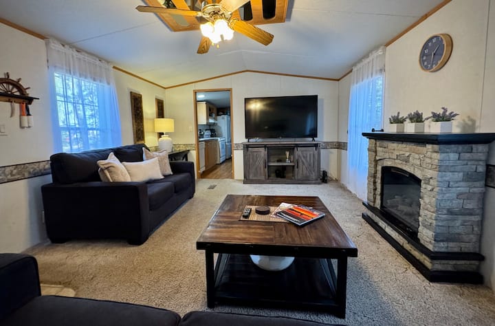 Secluded Coastal Cottage • Just 9 Min To The Beach - Delaware