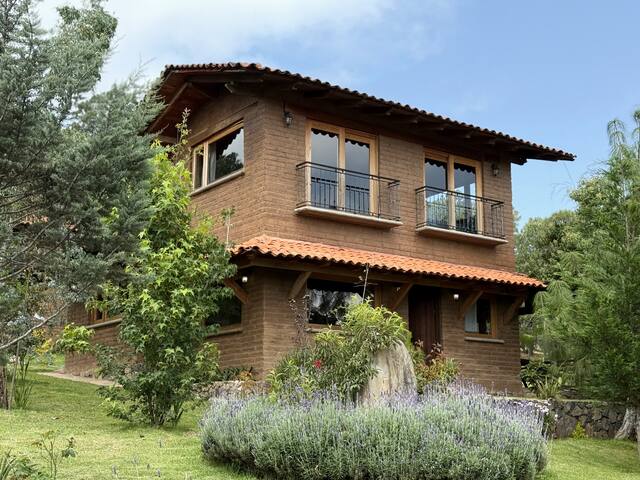 Delterra Rentals managed Airbnb listing 2