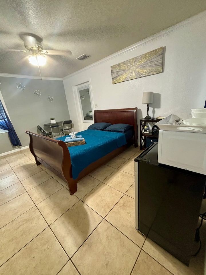 Cozy And Clean Place For Your Stay - Temple Terrace