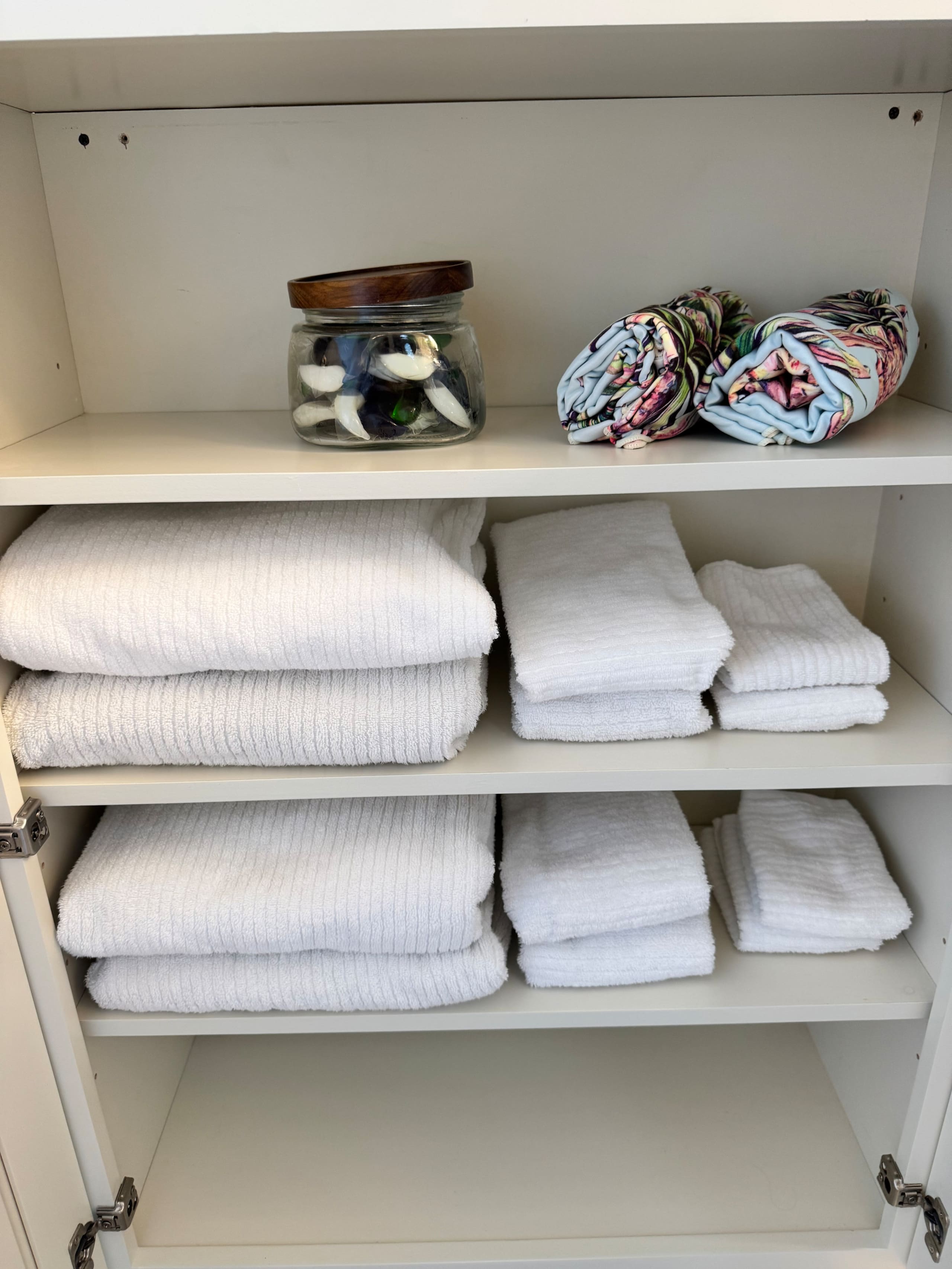 Condo in Honolulu · ★4.97 · 1 bedroom · 2 beds · 1 private bath - Image 21