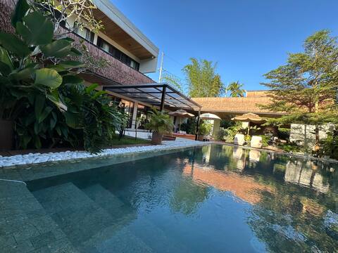 The Kind Home- A Luxurious Villa near Tagaytay