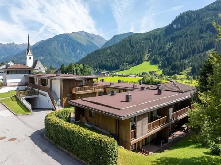 Einladendes Chalet Im Wald Im Pinzgau - Krimml