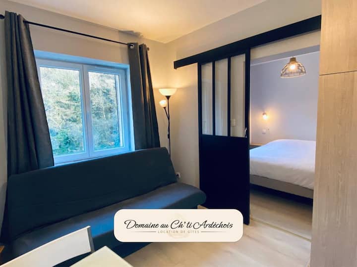 მისაღები ოთახი