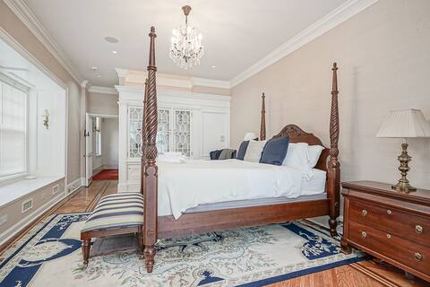 City Centre Rittenhouse Mansion - 8BR/Roof deck