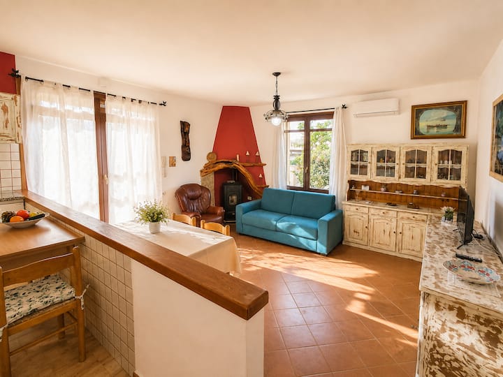 Confortable Appartement Avec Jardin Près De La Mer - Arzachena