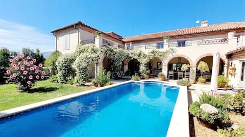 Escape to Tuscan Villa Nr Franschhoek Winelands