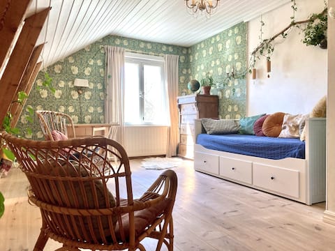 Successful Airbnb property: Atmospheric wooden apartment in Viinikasa in Tampere