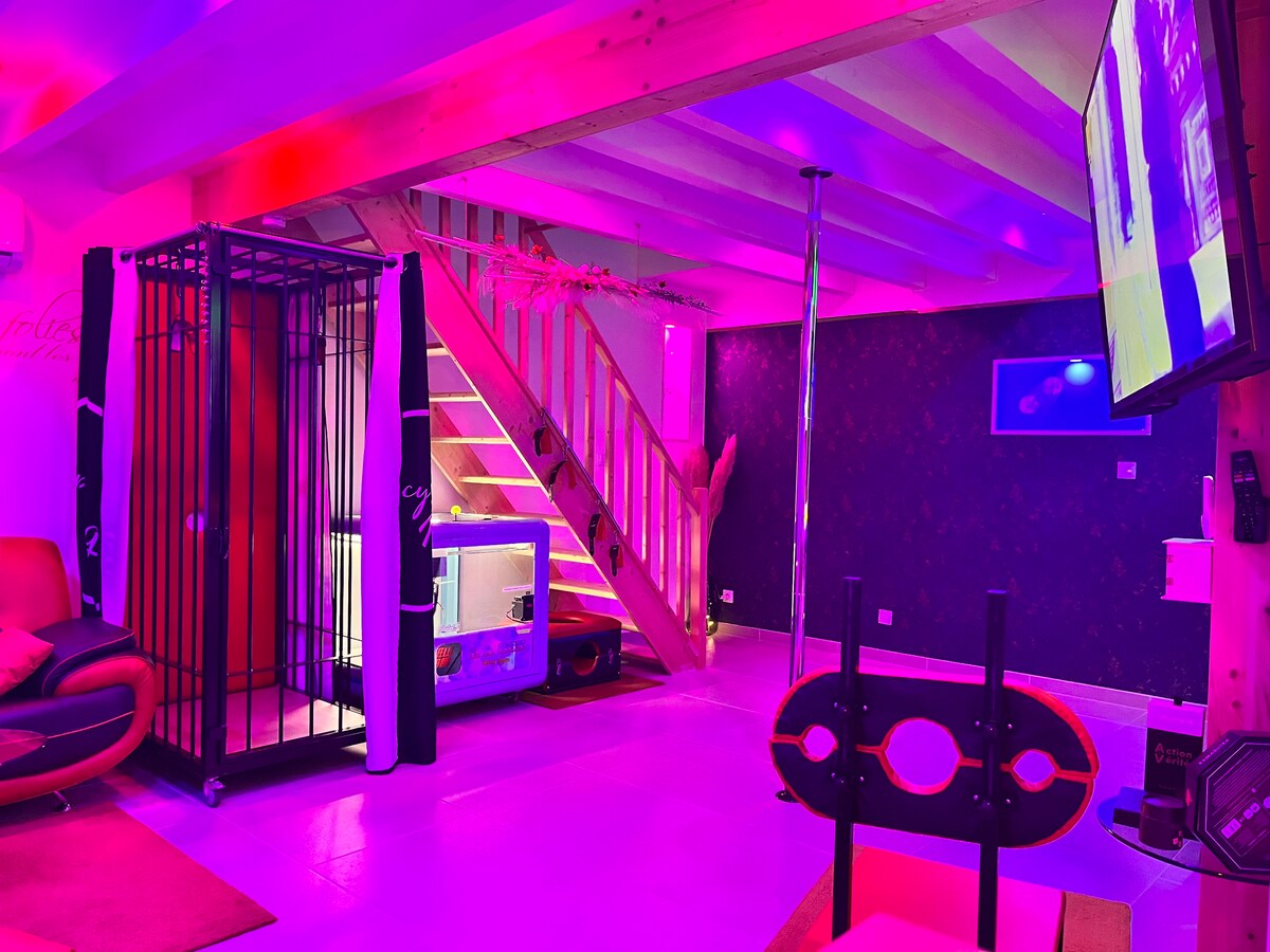 SPICY NIGHT Love Room du 54 Oserez-vous? - Townhouses for Rent in SPICY NIGHT Love Room du 54 Oserez-vous? - Townhouses for Rent in