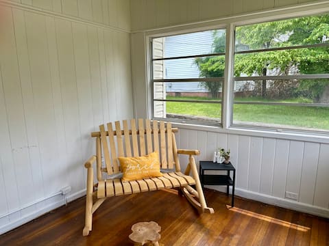 4BR Peaceful Country Home in Thomaston