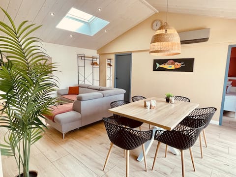 Family-friendly house 100 m from the sea