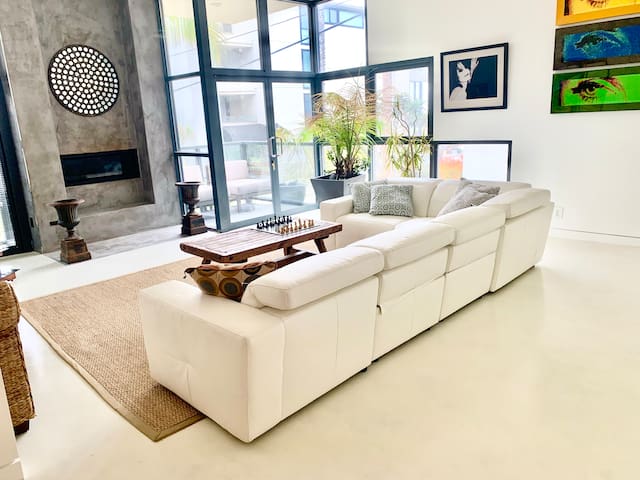 Ocean View in the Venice Peninsula