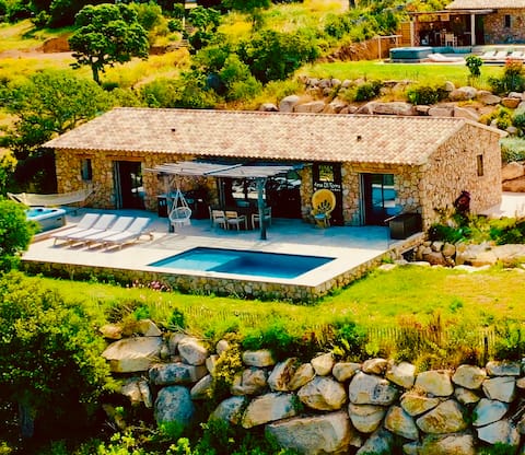 Luxury Sheepfold "Nepita" in Figari rated 5*