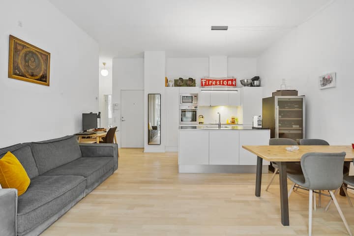 « Terrace House - Modern Condo + Private Patio » - Copenhage