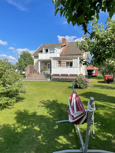 Family-friendly house on beautiful Visingsö