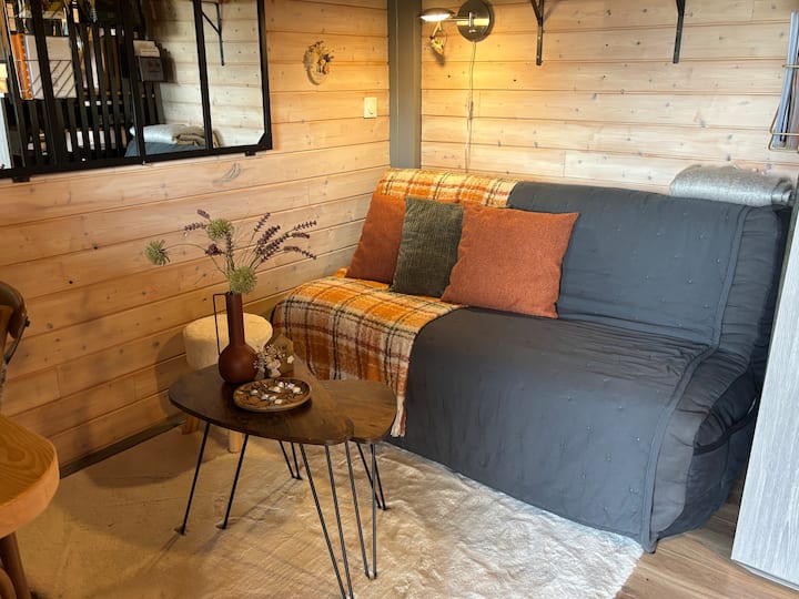 Tiny House Le Chalet     
Petit  Déjeuner Compris - Vesoul