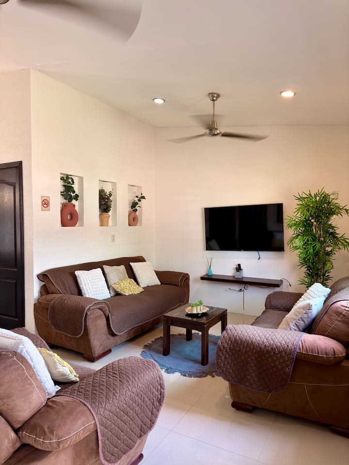 Casa Privada Con Piscina - Chetumal