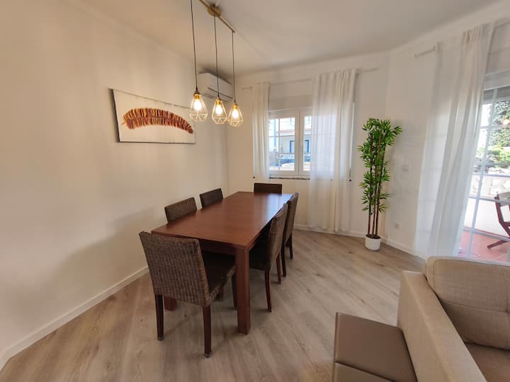 Bright & Modern – 2026 Recently Renovated Apart - Vau