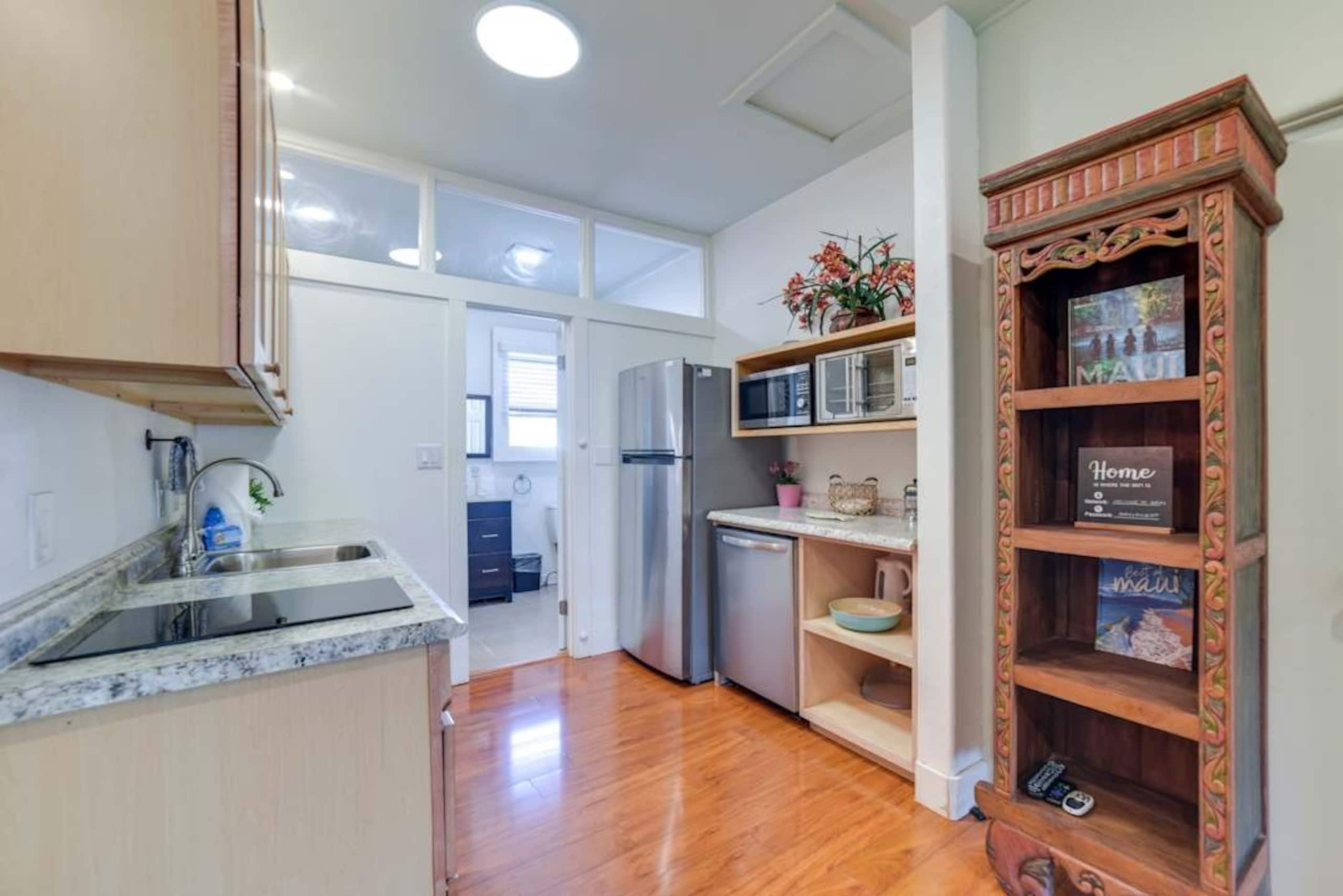 Home in Wailuku · ★4.81 · 3 bedrooms · 6 beds · 1.5 private baths - Image 6