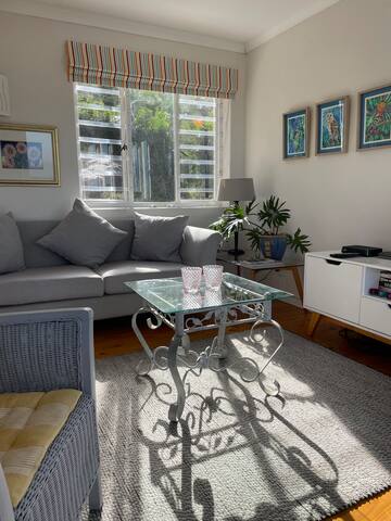 Between Mountain and Sea gallery image 2