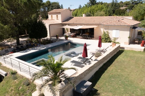Thaliana Cottages 200 m from Saumane de Vaucluse Golf Course