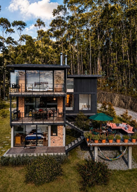 Architect’s home at the Lake